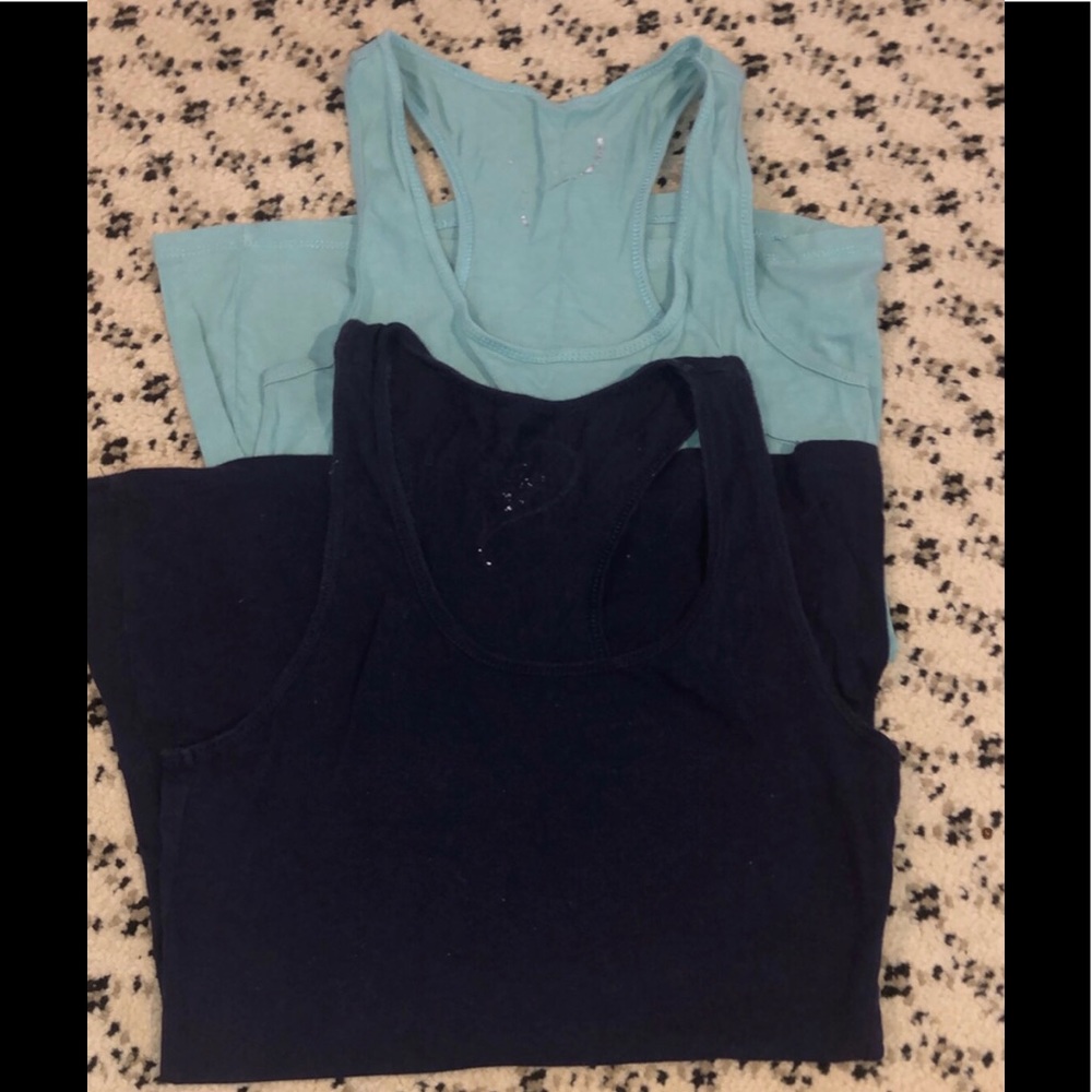 Rue 21 tanks size medium
